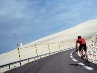 Fotos voorbereiding Prof Bart - Man fietst op Mont Ventoux